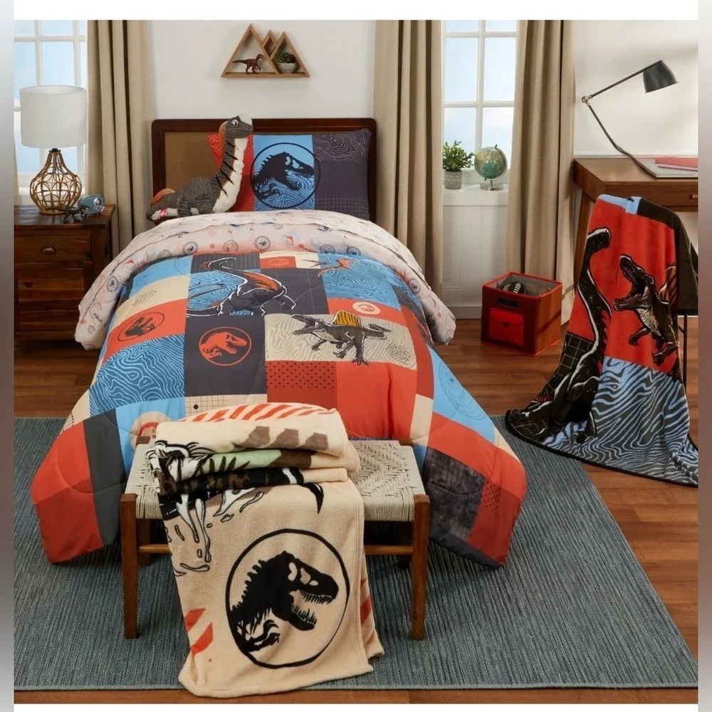 Jurassic World Kids 2 Piece Blue Orange Reversible Dinosaur Comforter